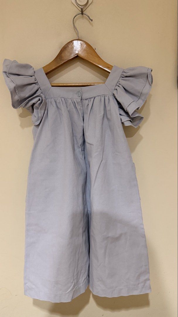 Laila & Lyra Dress / Romper Size 2 (Category: Babies & Kids Fashion) located in Del Monte. Submitted by kateyyv (Listing ID 1431972478, Image 2). Description: .