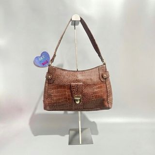 (Category: ) located in . Submitted by get.that.bag (Listing ID 1431977181, Image 1). Description: .