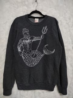 (Category: ) located in . Submitted by roadsideapparel (Listing ID 1431928526, Image 1). Description: .