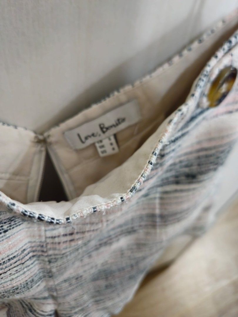 Love Bonito Tweed Shorts (Category: Shorts) located in Makati City. Submitted by stufflookup (Listing ID 1431902984, Image 3). Description: In prestine condition..