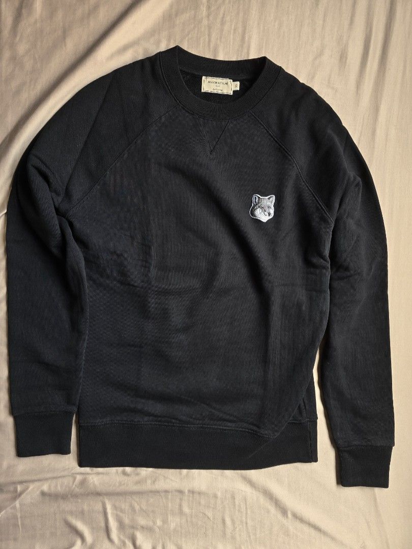 Maison Kitsune X SSENSE Exclusive Fox Head Sweatshirt (Category: Coats, Jackets and Outerwear) located in Caloocan City. Submitted by pinksushiswift (Listing ID 1431803958, Image 1). Description: - Authentic Maison Kitsune sweatshirt - Used twice! - Size: XS - Features the iconic fox head patch - Bought from SSENSE for 190 USD - RFS: Decluttering MOP: GCash.