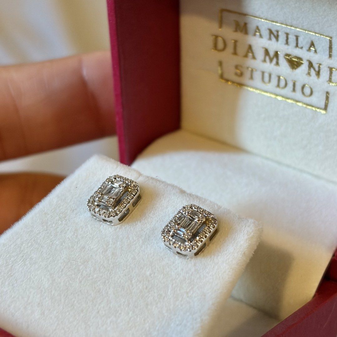 Manila Diamond Studio Diamond Earrings (Category: Earrings) located in Taguig. Submitted by pfb__ (Listing ID 1431846501, Image 3). Description: - Exquisite diamond earrings - From Manila Diamond Studio - Rectangular design with diamond halo - Set in white gold - Includes certificate of guarantee - Comes in a red box -Barely used RFS: not using it..