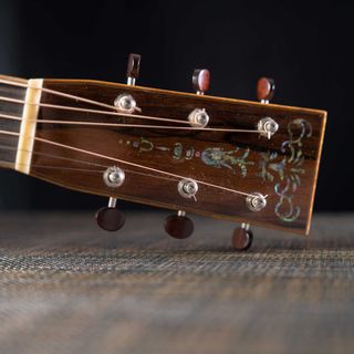 （分類：）位於 。 由 guitar_doctor_prince 提交（商品編號 1431925410，圖片 1）。簡介： 。
