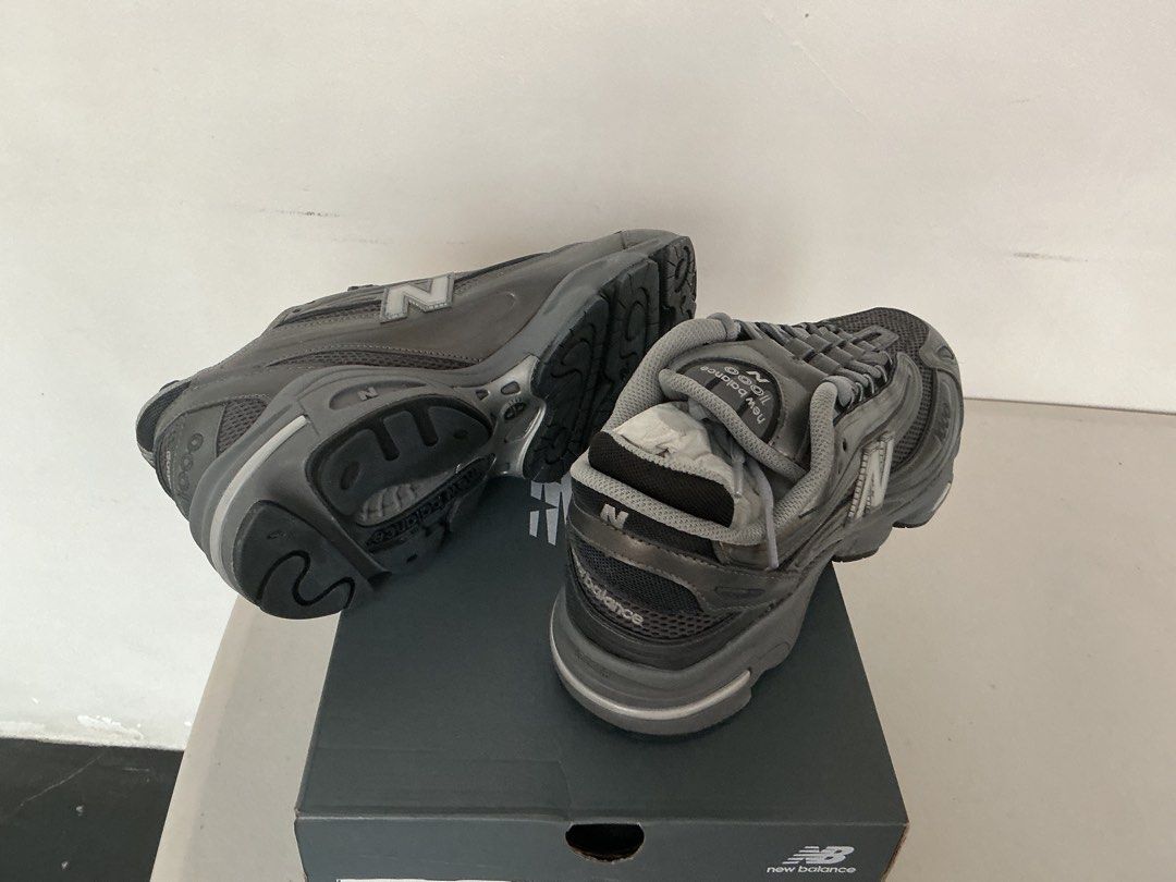 New Balance M1000 Grey Sneakers (Category: Sneakers) located in Quezon City. Submitted by mjcong (Listing ID 1431860781, Image 1). Description: .