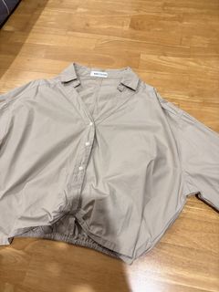 (Category: ) located in . Submitted by thriftforgoods (Listing ID 1431880652, Image 1). Description: .
