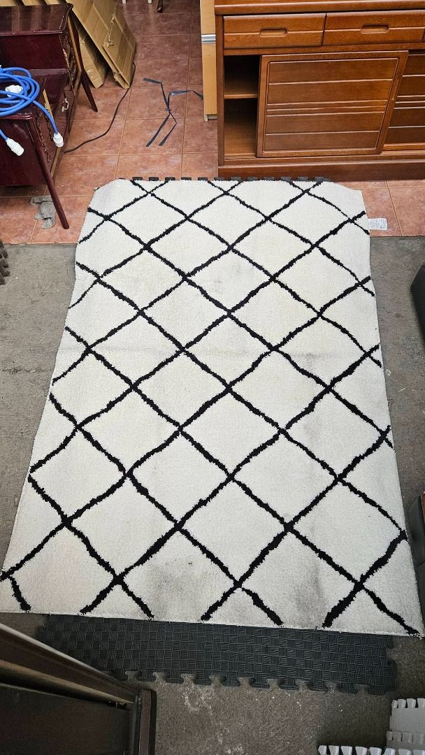 NITORI TUFTED SOFT RUG CARPET (Category: Carpets, Mats & Flooring) located in Sablan. Submitted by gongonshelley12 (Listing ID 1431956668, Image 3). Description: FIRST TO PAY, FIX PRICE 1700 ONLY... SUPER SALE!!! NITORI TUFTED SOFT RUG CARPET 130 X 185 CM EXCELLENT CONDITION, MAY PART LANG NA NADUMIHAN JAPAN QUALITY SURE NA MATIBAY KUNIN NIYO TO FURRY CARPET SOBRANG LAMBOT MAGANDA ILAGAY SA SALA AT KWARTO NIYO.