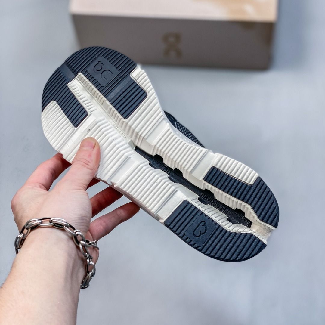 ON Cloudnova (Category: Sneakers) located in Singapore. Submitted by selectionpermiums (Listing ID 1431877119, Image 5). Description: 🚚 Free Doorstep Delivery: Enjoy complimentary shipping on every order! ⏳ Timeline: Your items will arrive in approximately 5 - 7 working days. We appreciate your patience as we do not take rush orders. Shop with Confidence 📸 Preview Your Order: We’ll send you a custom photo and video of your purchase before it sh