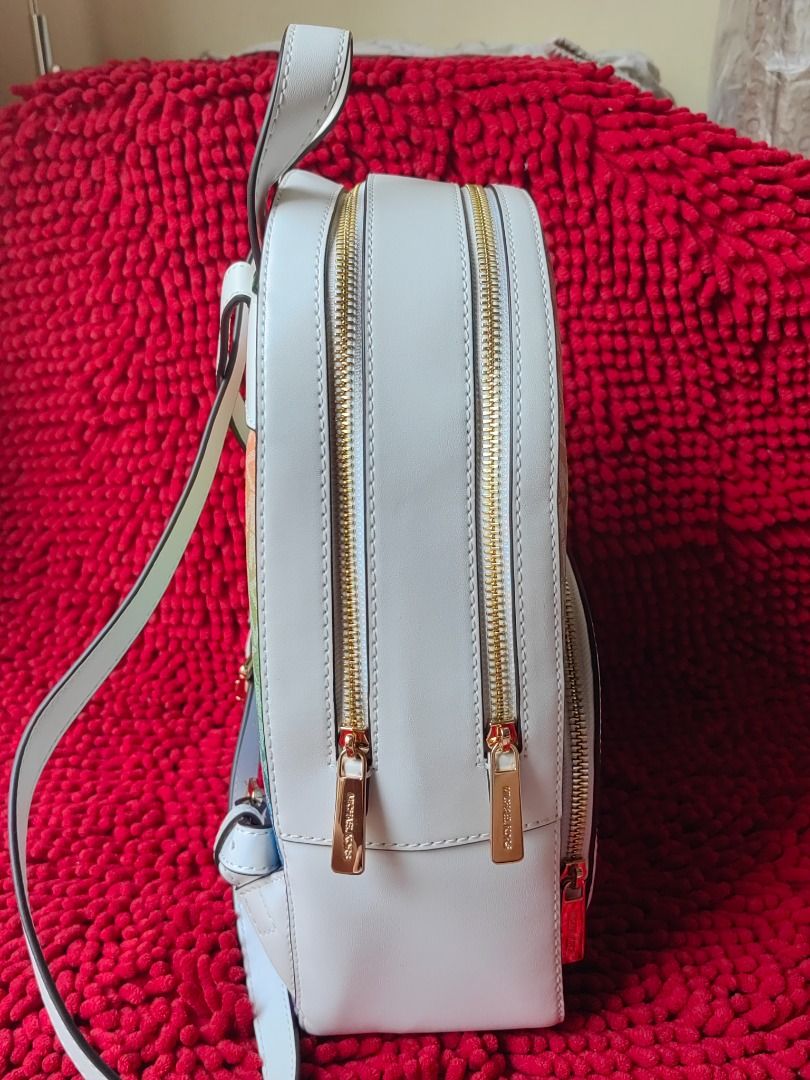 SALE - Original MK Medium Jaycee Backpack (Category: Luxury Bags & Wallets) located in Puerto Galera. Submitted by charisarifinds (Listing ID 1431933908, Image 2). Description: 📍 SALE Brand new Original Michael Kors Medium Jaycee Backpack 8.75" L x 12" H x 4.25" W ❌ Do not fit laptop ✅ fits tablet/ipad Inclusion: Original tag and care card Inclusion: Original packaging, tag, and care card 💯 Original from USA, money back guaranteed if proven fak