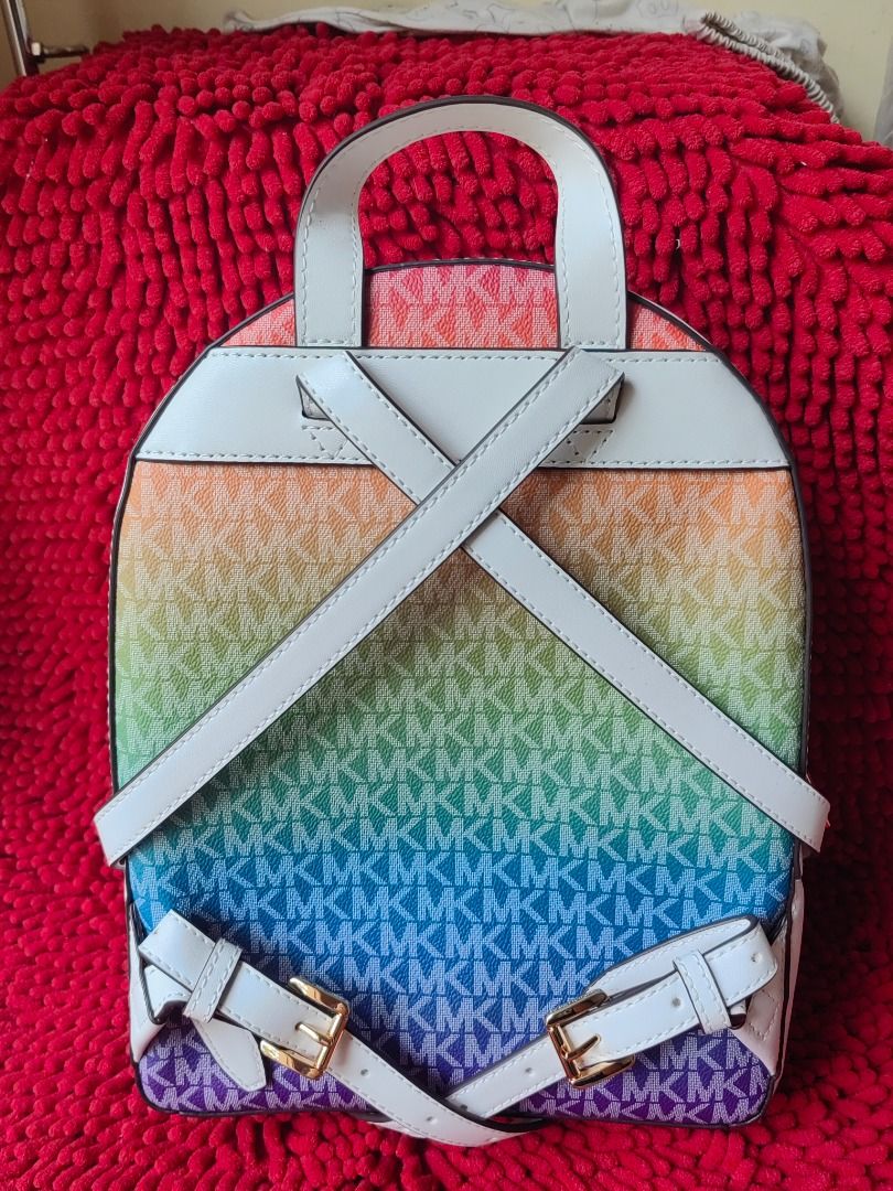 SALE - Original MK Medium Jaycee Backpack (Category: Luxury Bags & Wallets) located in Puerto Galera. Submitted by charisarifinds (Listing ID 1431933908, Image 3). Description: 📍 SALE Brand new Original Michael Kors Medium Jaycee Backpack 8.75" L x 12" H x 4.25" W ❌ Do not fit laptop ✅ fits tablet/ipad Inclusion: Original tag and care card Inclusion: Original packaging, tag, and care card 💯 Original from USA, money back guaranteed if proven fak