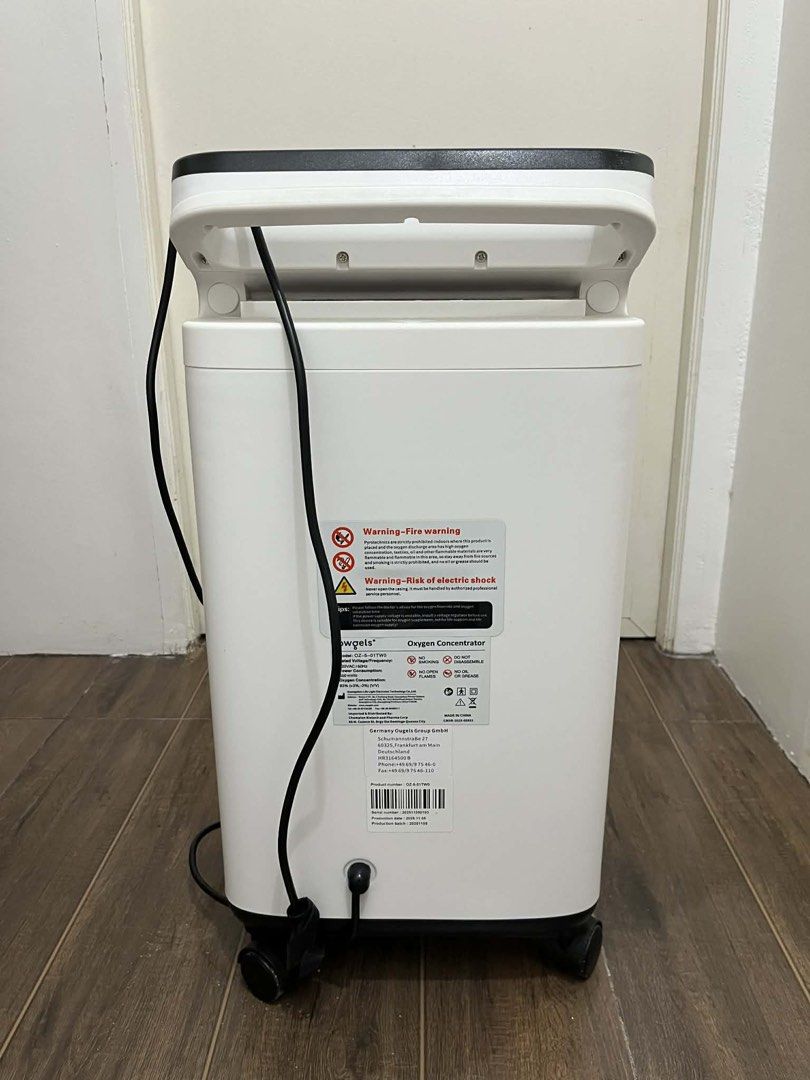 Owgels Oxygen Concentrator OZ-5-01TW0 (Category: Medical Supplies & Tools) located in Manila. Submitted by sofiasdecluttering (Listing ID 1431927407, Image 3). Description: - Owgels Oxygen Concentrator (Model OZ-5-01TW0) - 5L capacity - Includes oxygen mask and tubing - Features wheels for easy movement - like new unit - Made in Germany.