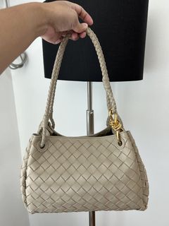 (Category: ) located in . Submitted by luckythriftph (Listing ID 1429745536, Image 1). Description: .