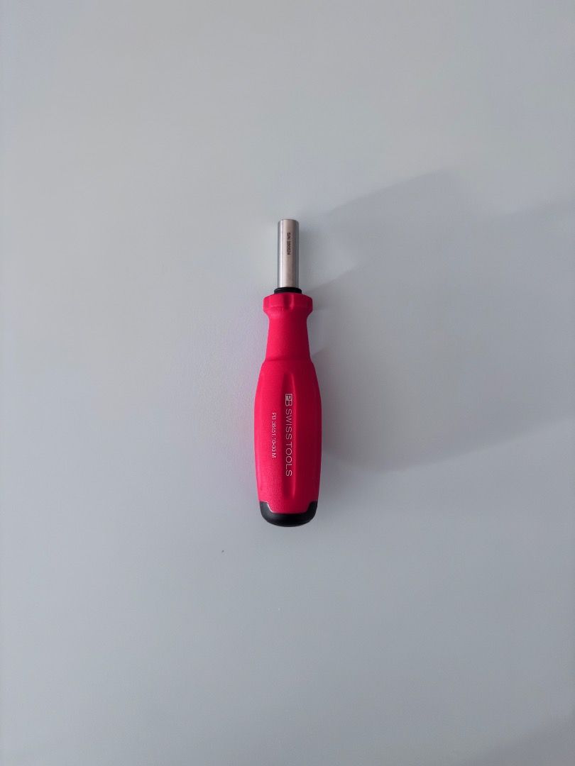 PB Swiss Tools Bithouder schroevendraaier PB 6464 | 100% Swiss Made | Groene schroevendraaier met bitmagazijn voor C6 Precision Bits