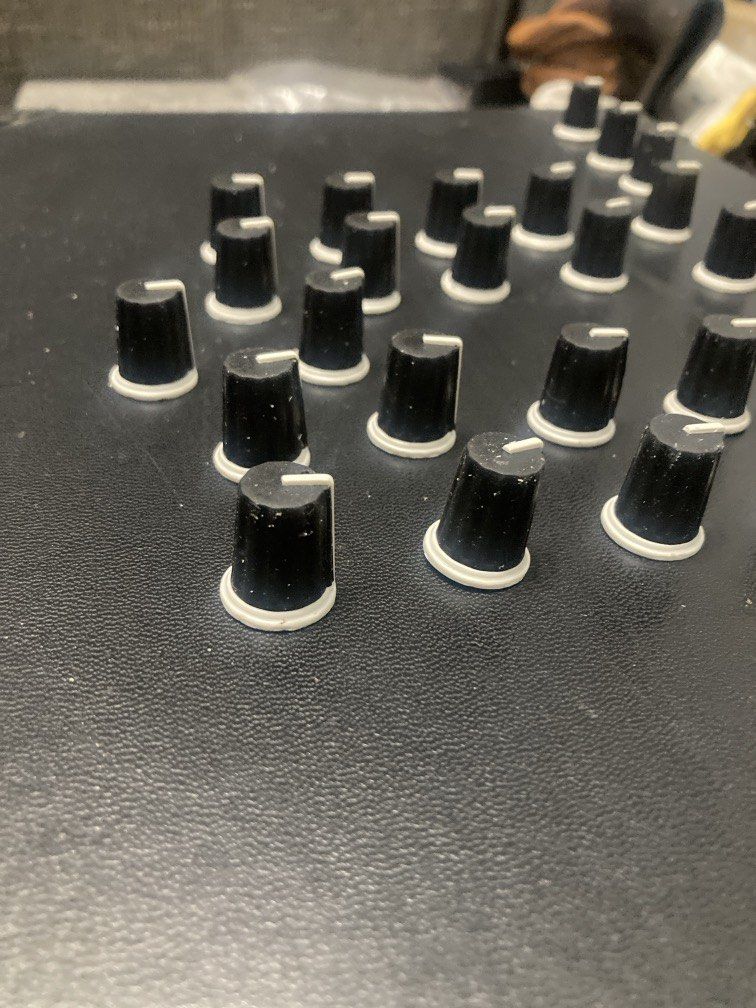 Pioneer dj mixer knobs (Category: Other Audio Equipment) located in Paniqui. Submitted by swiftdragon.c69cc8 (Listing ID 1431903711, Image 1). Description: Rubberised head orig caps for old or missing knobs new. Sold in sets of five for 100 ty.