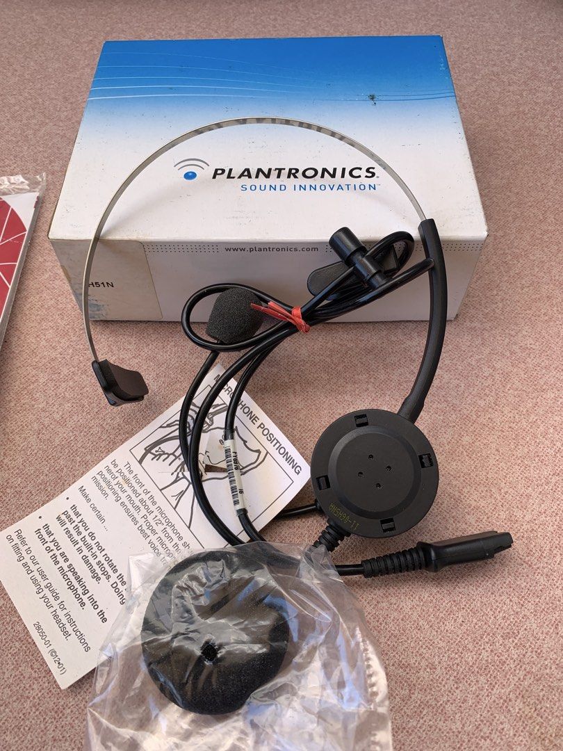 Plantronics Supra Monoral Professional Headset Kit for Computers USB plug (Category: Headphones & Headsets) located in Paranaque City. Submitted by seb_trading (Listing ID 1431848402, Image 2). Description: - original Plantronics item - H51N, best for Call center and online seminar, online selling, live broadcast etc. - Plantronics Supra headset kit - Includes: Headset, user guide, box, USB cable, and control module - Features: Microphone and ear