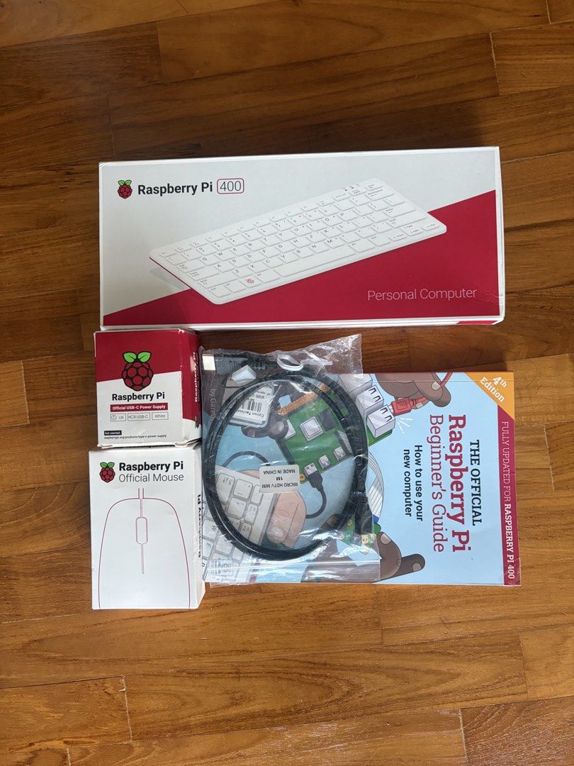 Raspberry Pi 400 Personal Computer Kit453891509506560000