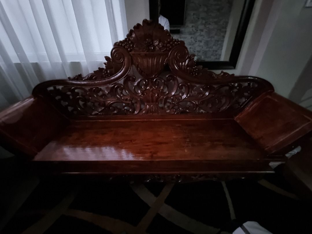 SOLID Cleopatra Sofa Sala Set Narra (Category: Sofas) located in Pasig City. Submitted by amiel.rivera (Listing ID 1431888665, Image 1). Description: Solid Narra Cleopatra Sala Set. Price P55,000 negotiable. 1pc. 4 Seater 4pcs. Single Seater 1pc. Center Table 2pcs. Side Table RFS. need funds.