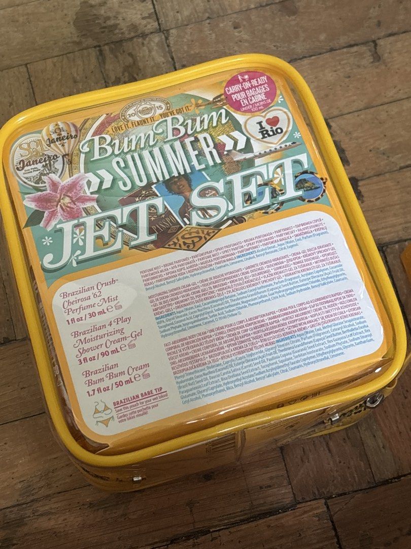 Som de Janeiro Bum Bum Summer Jet Set (Category: Body Care) located in Cainta. Submitted by kondomari (Listing ID 1431823506, Image 2). Description: Travel sized set: perfume mist, shower cream, and bum bum cream. Unopened..