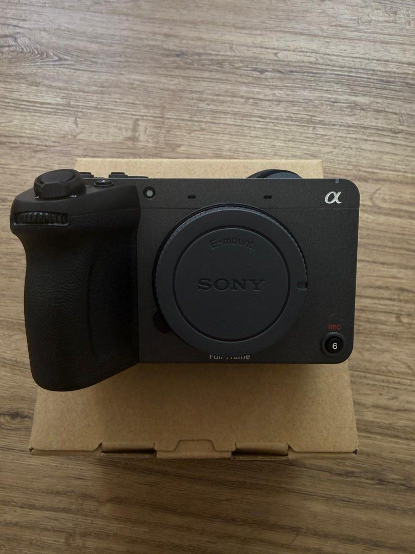 Sony FX2 Body Cinema Line (Category: Video Cameras) located in Manila. Submitted by sinigaaang (Listing ID 1431797043, Image 1). Description: Sony FX2 Body Cinema Line P20,000 cheaper than getting from the store Brand new, mint condition 10/10, only opened to test indoor Full box set as per original, with 1 x original Sony NP-FZ100 battery No local warranty as bought overseas Reason for selling, impulse buy, a bit overkill for my use and A7CII mo
