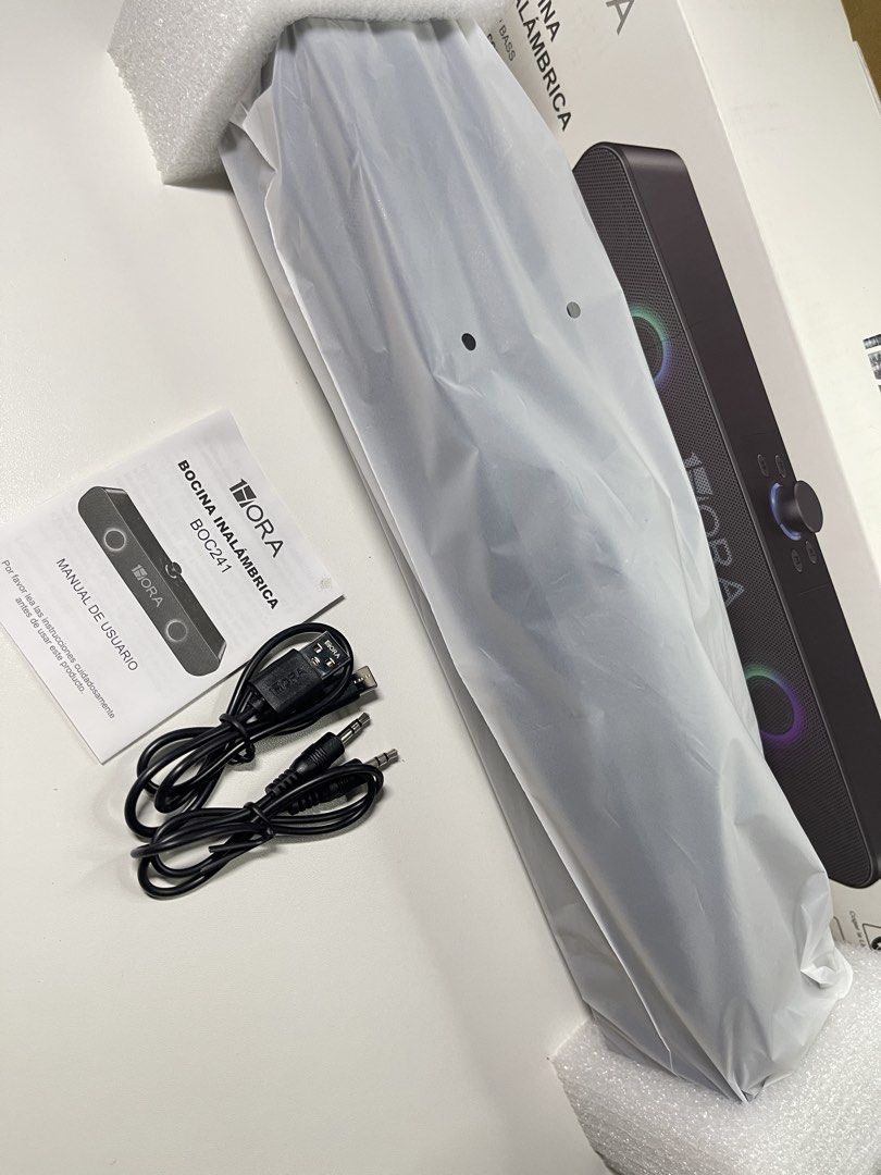 SOUND BAR RGB BLUETOOTH SPEAKER (Category: Soundbars, Speakers & Amplifiers) located in San Leonardo. Submitted by emn_gadgetgrid (Listing ID 1431839843, Image 2). Description: 1HORA RGB BLUETOOTH SOUND BAR SPEAKER BRAND NEW SEALED✅ 5pcs. Available❕ May sound test po ako message lang po send ko sa inyo. Upgrade your audio experience with this sleek and powerful 1HORA Bluetooth Soundbar! • Powerful 4 SPEAKER 4D Bass – Rich and immersive sound qual