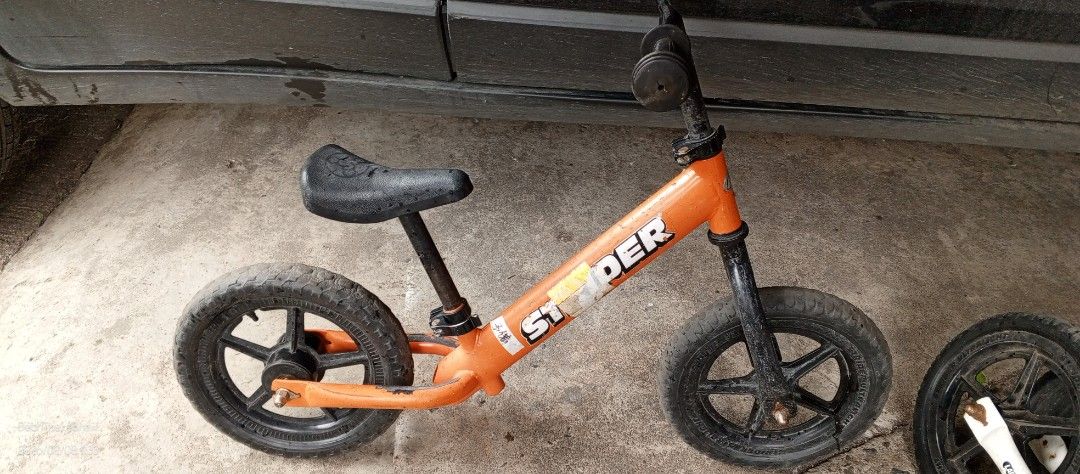 Strider Balance Bike (Category: Bicycles) located in Taytay. Submitted by misternedo (Listing ID 1431990081, Image 2). Description: - Orange Strider balance bike - Black wheels and seat - Helps toddlers learn balance and steering - Prepares kids for pedal bikes.