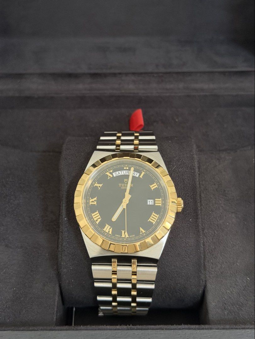 Tudor Royal Yellow Gold Black Dial (Category: Luxury Watches) located in San Juan City. Submitted by rhyswatchph (Listing ID 1426072156, Image 1). Description: Tudor Royal Yellow Gold Black Dial 28603 Year 2021 Full Set Condition 9.8/10 San Juan City/New Manila QC On hand Other watches available 210,000.