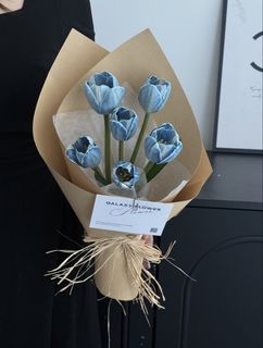 (Category: ) located in . Submitted by aurora_florist.sg (Listing ID 1431940528, Image 1). Description: .