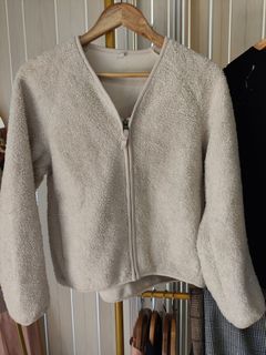 (Category: ) located in . Submitted by mynclothes (Listing ID 1431821157, Image 1). Description: .