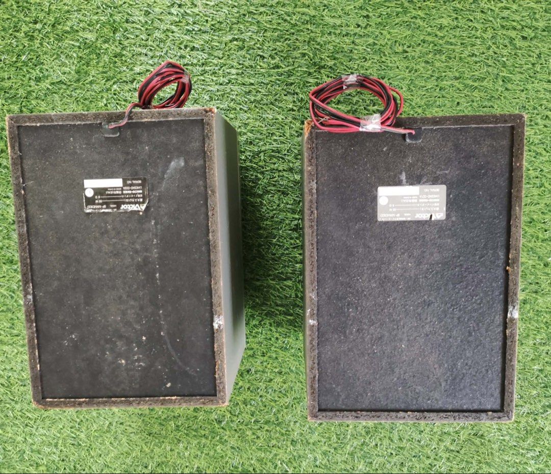 Victor SP-MXMD300 Speakers (Category: Soundbars, Speakers & Amplifiers) located in Makati City. Submitted by rare_thrift_stuff (Listing ID 1431814137, Image 2). Description: - Victor SP-MXMD300 speakers (pair) - Color: Silver and dark purple - Includes attached wires - Maximum Input: 50W - Impedance: 6 ohms - Made in China.