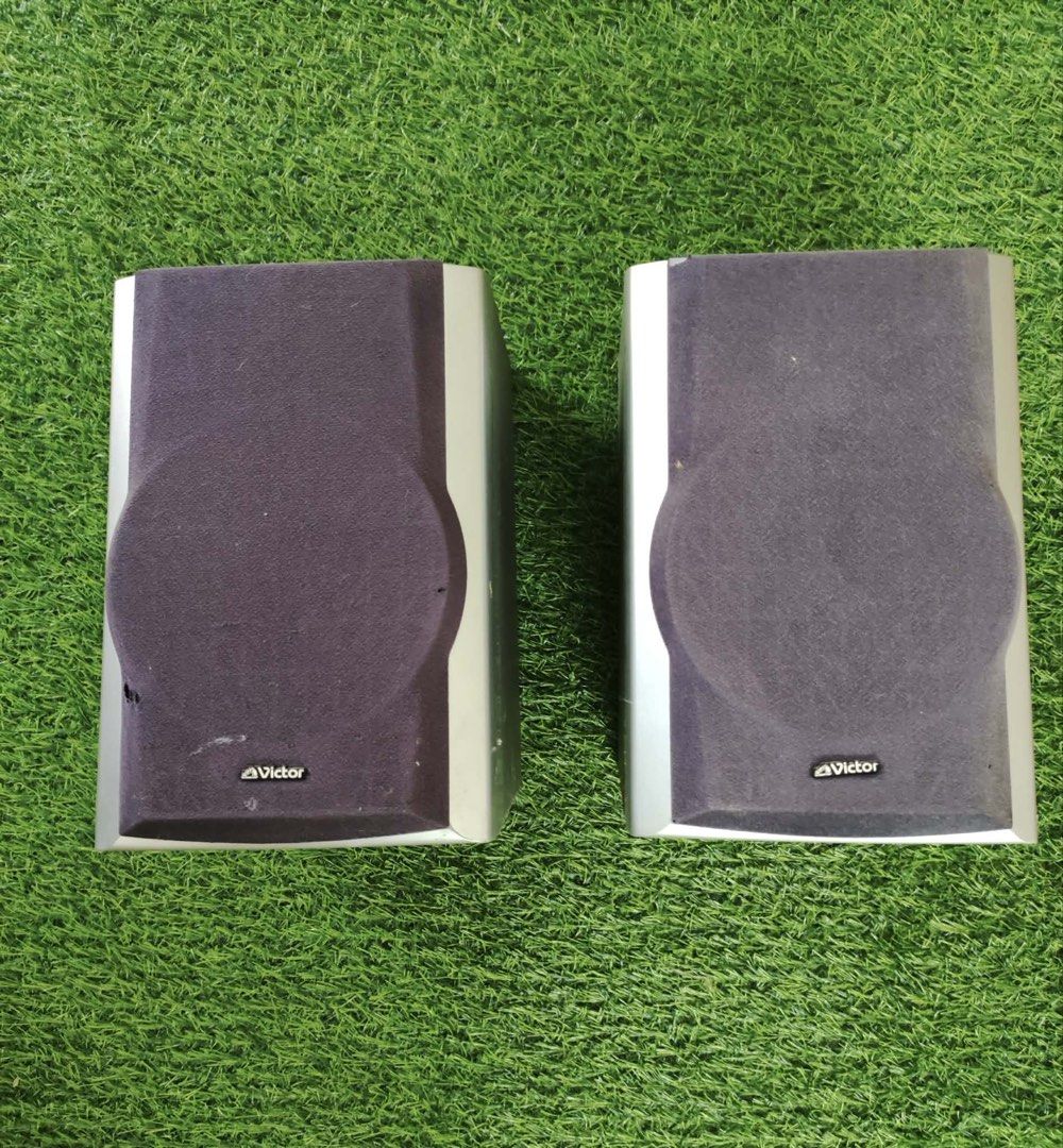 Victor SP-MXMD300 Speakers (Category: Soundbars, Speakers & Amplifiers) located in Makati City. Submitted by rare_thrift_stuff (Listing ID 1431814137, Image 1). Description: - Victor SP-MXMD300 speakers (pair) - Color: Silver and dark purple - Includes attached wires - Maximum Input: 50W - Impedance: 6 ohms - Made in China.