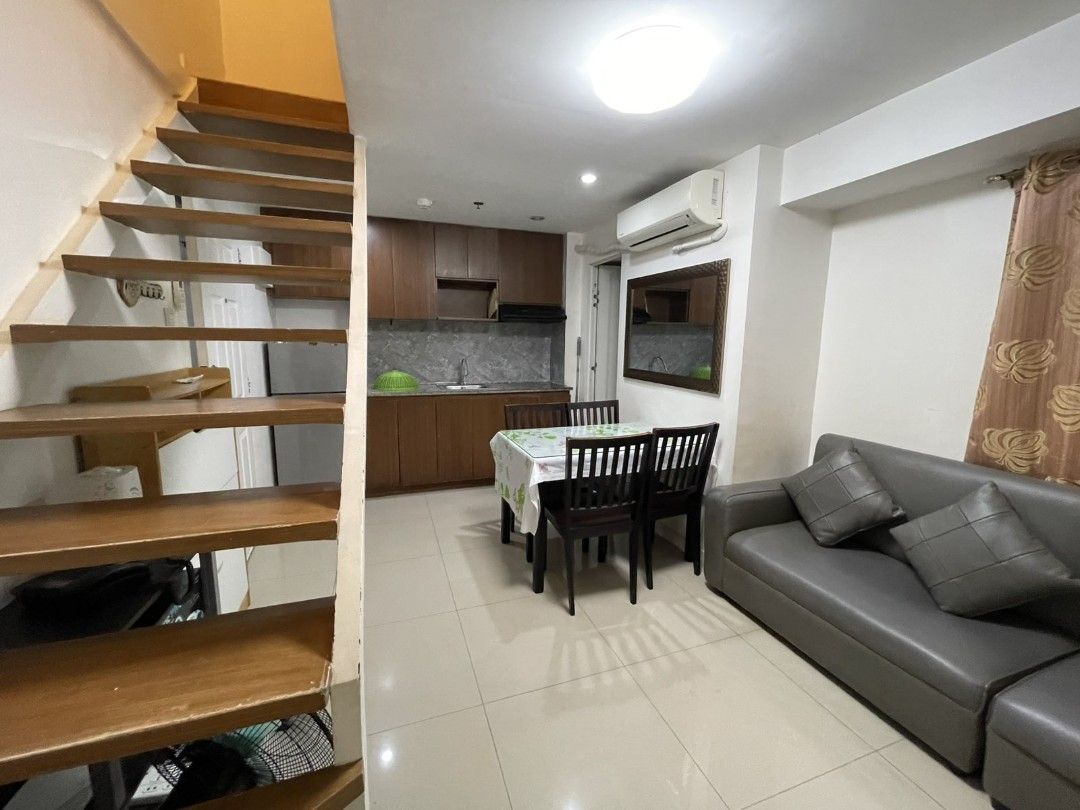 VICTORIA TOWERS QC (Category: Apartments & Condos) located in Manila. Submitted by wtc143 (Listing ID 1431998418, Image 2). Description: CONDO UNIT for RENT Location: Victoria Towers Condominium Mother Ignacia St. QC 2 bedrooms semi- furnished unit with washing machine. 📌 Accessible to various public transporations 📌 Near to Capitol Medical Center and other hospitals and schools 📌 Starbucks, BDO, Medical City, Robinson's Supermarket in the sam