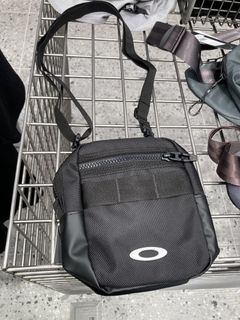（分類：）位於 。 由 thompson.to 提交（商品編號 1432156728，圖片 1）。簡介： 。