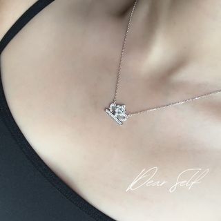 (Category: ) located in . Submitted by deardarlingofficial (Listing ID 1432169221, Image 1). Description: .