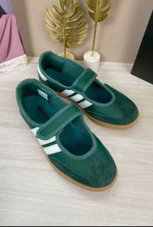 (Kategori: ) berada di . Dikirim oleh prettycurates (ID iklan 1432023127, Gambar 1). Deskripsi: .