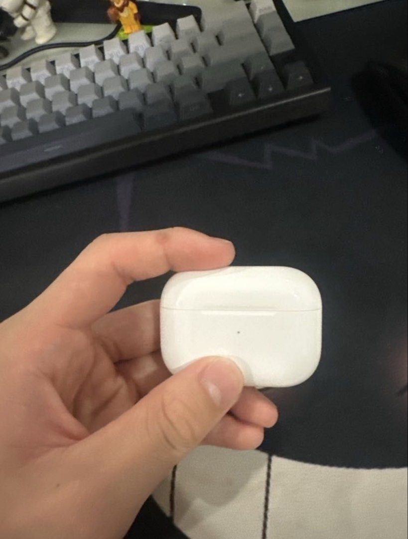 Airpods pro gen 2429475406724485123