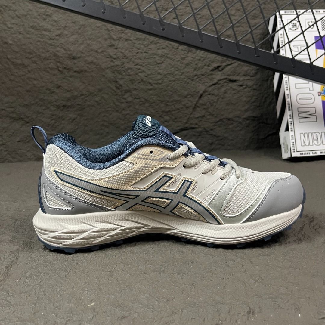Asics GEL-Sonoma CN (Category: Sneakers) located in Singapore. Submitted by selectionpermiums (Listing ID 1432075942, Image 3). Description: 🚚 Free Doorstep Delivery: Enjoy complimentary shipping on every order! ⏳ Timeline: Your items will arrive in approximately 5 - 7 working days. We appreciate your patience as we do not take rush orders. Shop with Confidence 📸 Preview Your Order: We’ll send you a custom photo and video of your purchase befor