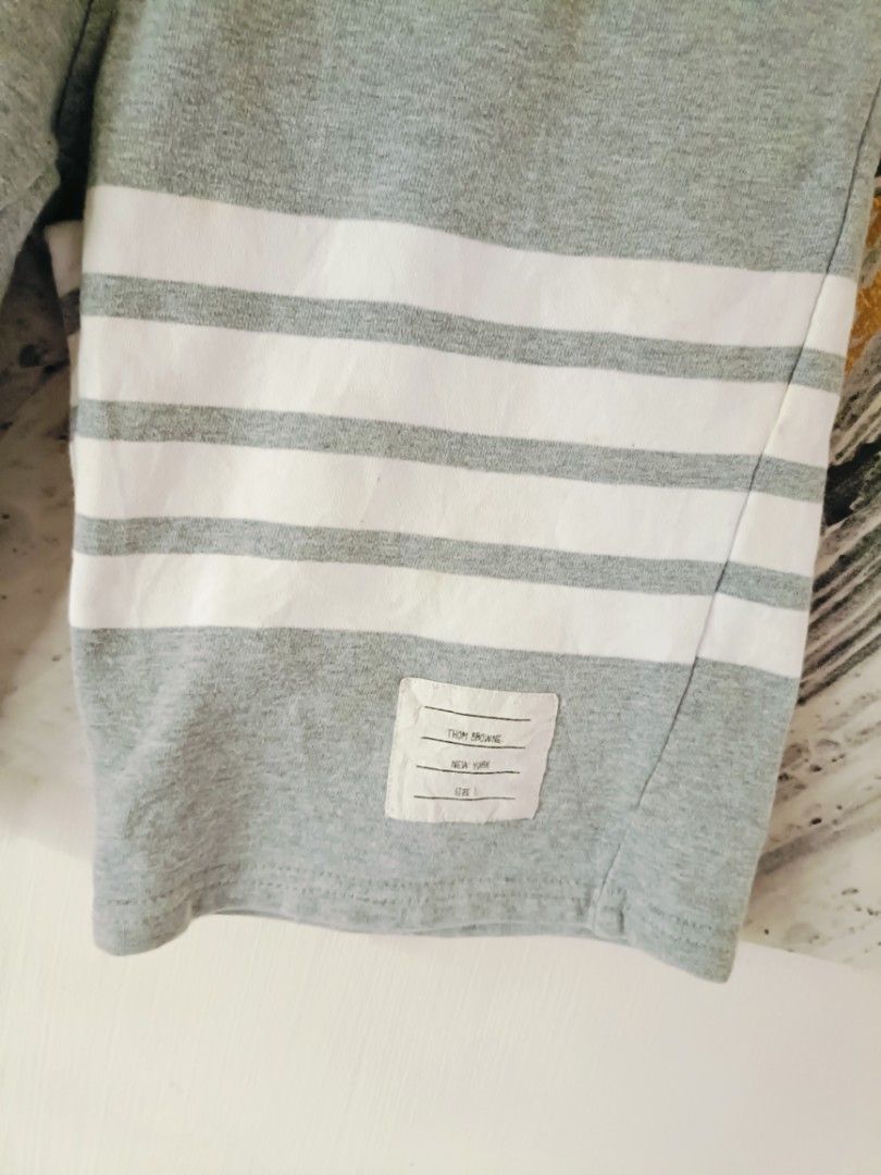 AUTHENTIC F Thom Browne Shorts (Category: Luxury Apparel) located in Manila. Submitted by bvnnie (Listing ID 1432127201, Image 3). Description: Thom Browne Shorts - Men - Actual size using inches Armpit to 32 Armpit/Lenght/ 20 stretchable fittings is Large Excellent Condition Issue: Message if you have any other question about sizing. We do shipping nation wide I'm also A open for video call so that you can see the item you 're interested to buy.