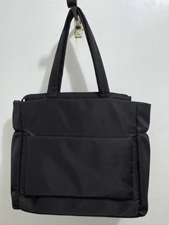 (Category: ) located in . Submitted by style.spot (Listing ID 1432046657, Image 1). Description: .
