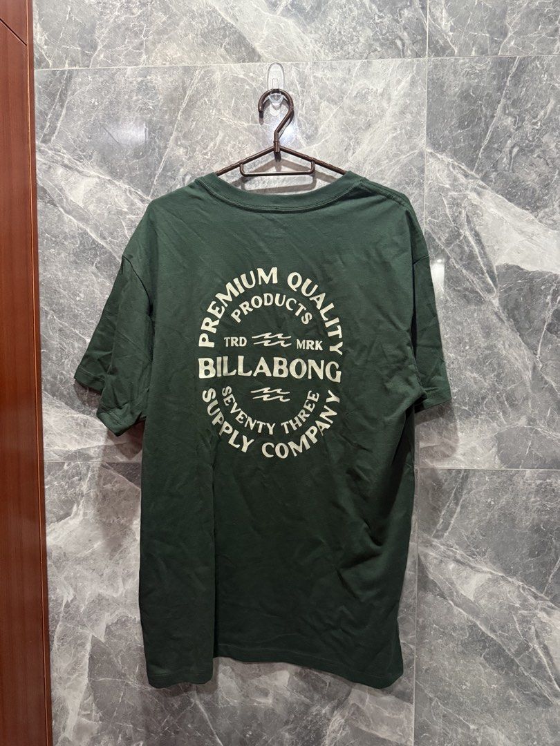 Billabong shirt (Category: Tshirts & Polo Shirts ) located in Manila. Submitted by declutterwithg (Listing ID 1432060696, Image 2). Description: size M .