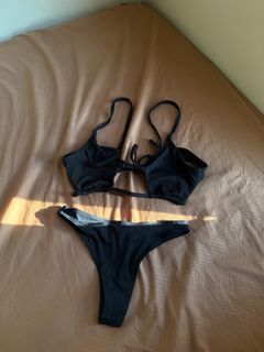 (Category: ) located in . Submitted by purelyprelovedgems (Listing ID 1432093285, Image 1). Description: .