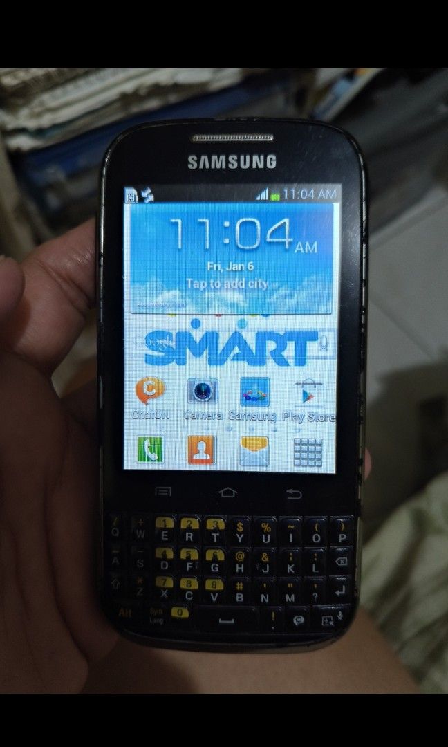 SAMSUNG CHAT CELL Phone (Category: Early Generation Mobile Phones) located in Marikina City. Submitted by lorence11 (Listing ID 1432057204, Image 2). Description: - Black mobile phone - Basic model - Phone only included FOR DETAILS CALL OR TX 09915139470.
