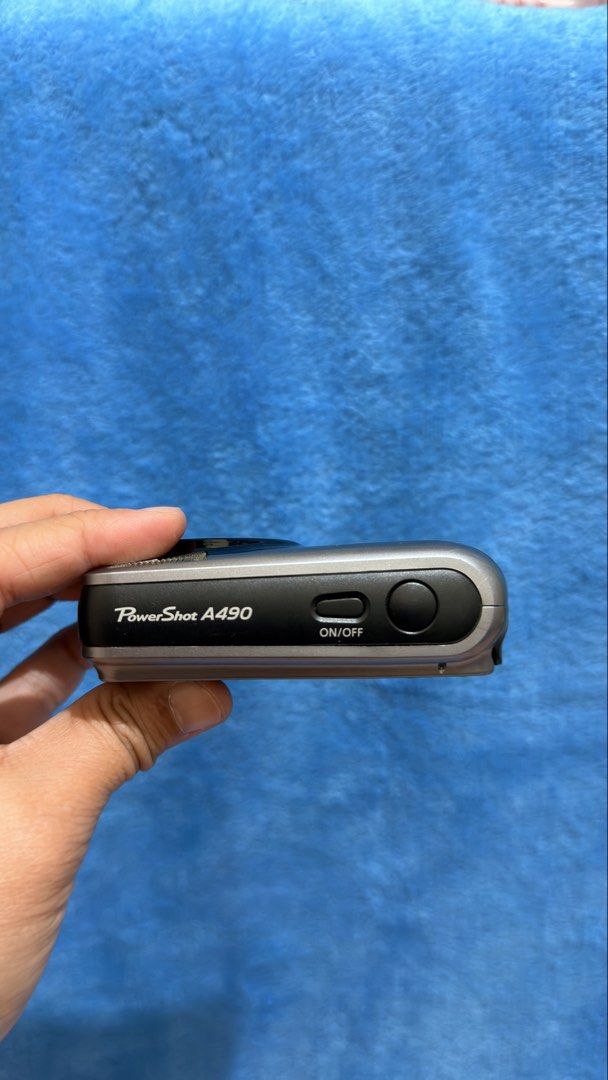 Canon Powershot A490 (Category: Cameras) located in Manila. Submitted by decluttersss (Listing ID 1432000233, Image 3). Description: For parts nalang siguro, di ko sure if working eh. Di ko matandaan kasi nung time na mahilig ako sa mga camera, ngayon nawalan na ng gana. Buy at your own risk. .