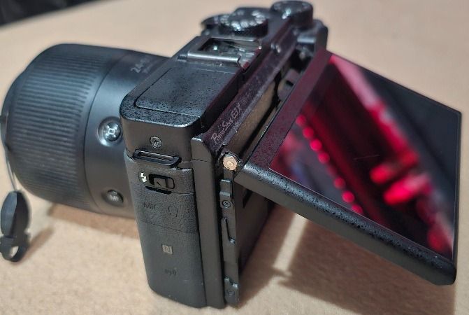 Canon PowerShot G3 X Digital Camera (Category: Cameras) located in Caloocan City. Submitted by talacunana01970 (Listing ID 1432181788, Image 1). Description: - Canon PowerShot G3 X digital camera - 24-600mm lens - Flip-out LCD screen - Control dials for easy adjustments - Built-in flash - Wi-Fi connectivity - Sleek black body RFS: Too many cameras and it is heavy for me. I had ulnar nerve entrapment so cannot use it after i used it once. I will o