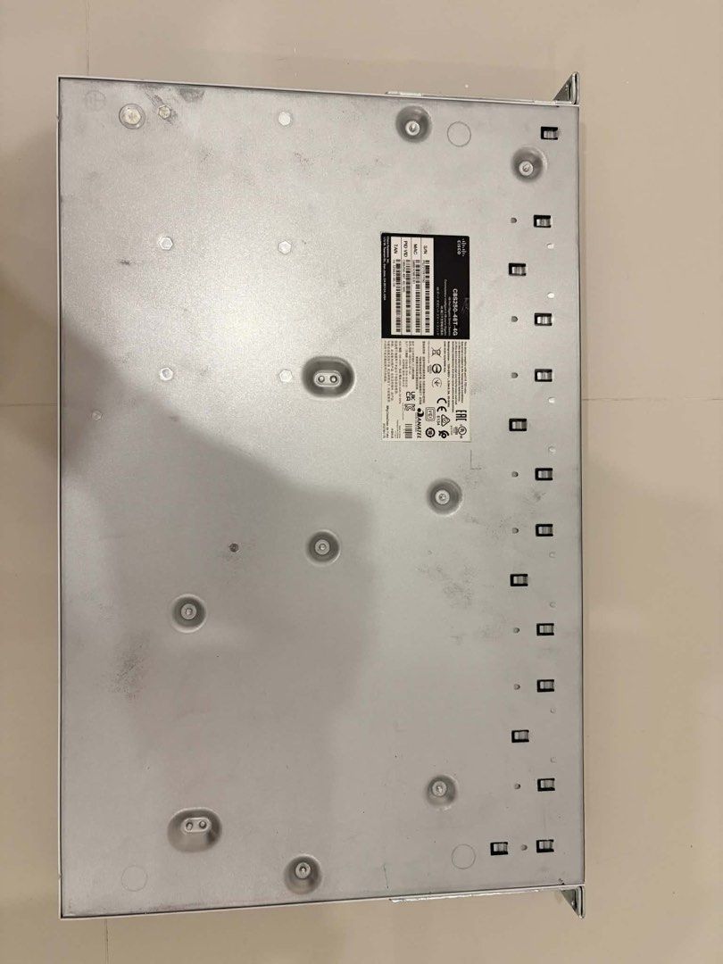 Cisco Business CBS250-48T-4G (Category: Networking) located in Makati City. Submitted by winniee06 (Listing ID 1432172564, Image 3). Description: Switch Cisco Business CBS250-48T-4G.