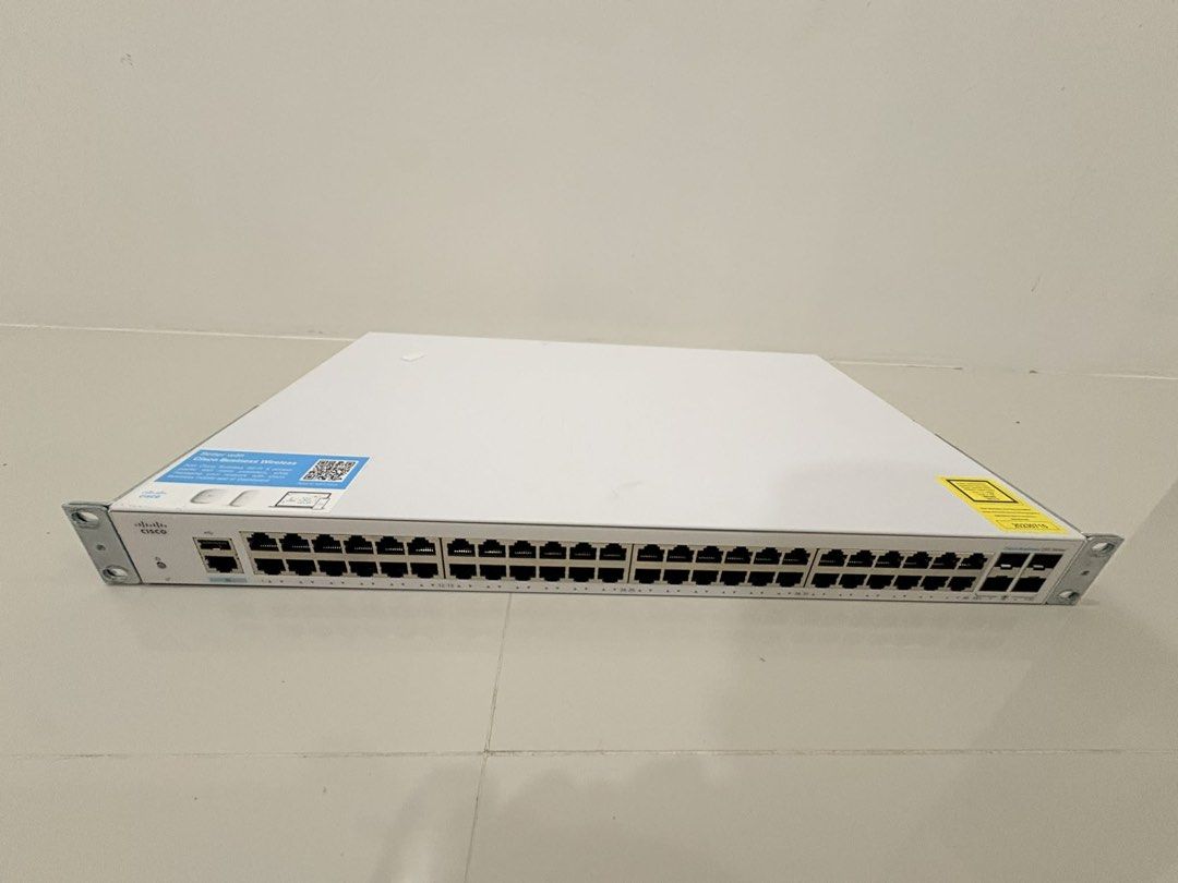 Cisco Business CBS250-48T-4G (Category: Networking) located in Makati City. Submitted by winniee06 (Listing ID 1432172564, Image 1). Description: Switch Cisco Business CBS250-48T-4G.