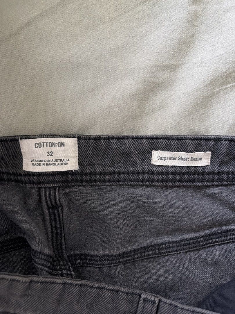 Cotton On OVERRUNS Carpenter Denim Shorts (Category: Shorts) located in Quezon City. Submitted by quackstack (Listing ID 1432017690, Image 3). Description: - Size 32 (fits 30 waist / US 8) - Overrun - Bought for 700.