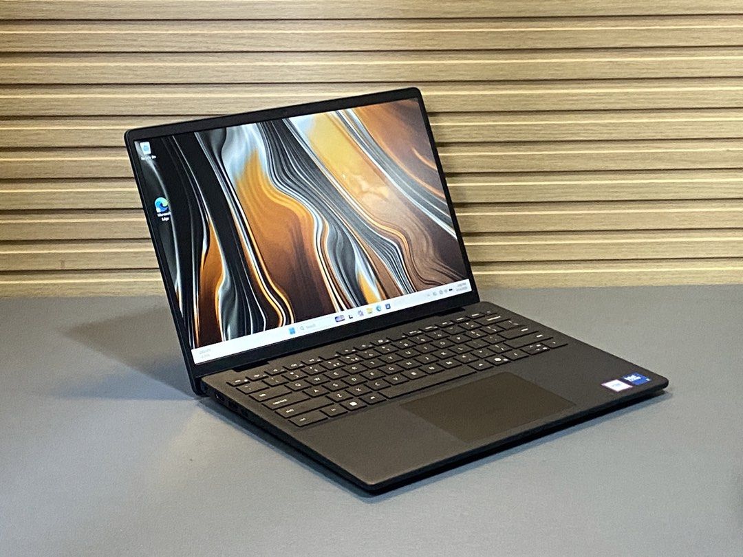 DELL PRO 14 ESSENTIAL 16GB RAM 512 SSD (Category: Laptops & Notebooks) located in San Juan City. Submitted by Karl_Mathew (Listing ID 1432100763, Image 3). Description: DELL PRO 14 ESSENTIAL 16GB RAM 512 SSD UNDER WARRANTY Processor: Intel Core 5 120U (12 Cpus) Memory: 16 GB RAM Storage: 512 SSD Flash Storage 1920 x 1080 Full HD 📦PACKAGE INCLUDE • unit itself • charger ▪︎ Good Condition ▪︎ Test To Sawa ▪︎ Good Condition ▪︎ 100% Smoothness ▪︎ Goo