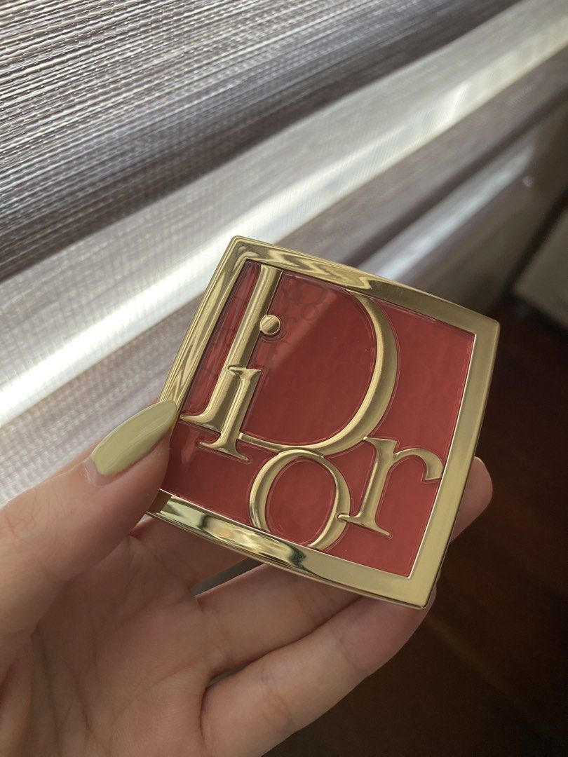 Dior Backstage Rosy Glow Blush - 003 Fiery Red (Category: Makeup) located in Angeles City. Submitted by hellobeev (Listing ID 1432057738, Image 1). Description: - Dior Backstage Rosy Glow blush in shade 003 Fiery Red - pH-activated for a custom, natural glow - Size: 4.5g / 0.15 oz - Made in France - Features a compact with a mirror - Dior logo visible on blush and compact - NO BOX - has small dent on the blush.