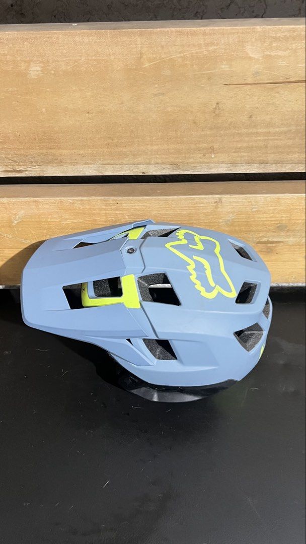 FOX Dropframe Pro MTB Helmet Dusty Blue (2022) (Category: Bicycles) located in Paranaque City. Submitted by aseaan (Listing ID 1432134699, Image 2). Description: Good as new No box Size Large 8k nego Parañaque .