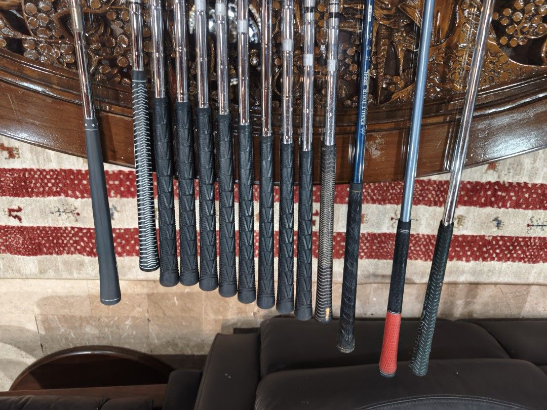 Golf Lefty Set (Category: Other Sports Equipment and Supplies) located in Paranaque City. Submitted by manilagolfmarket (Listing ID 1432126920, Image 2). Description: For Sale Left Handed Set. °Lynx steel shaft irons °Big bertha 3 wood °U5 °Titleist driver. Bag included for only 10.3k pick up Bf Paranaque free shipping within MM..