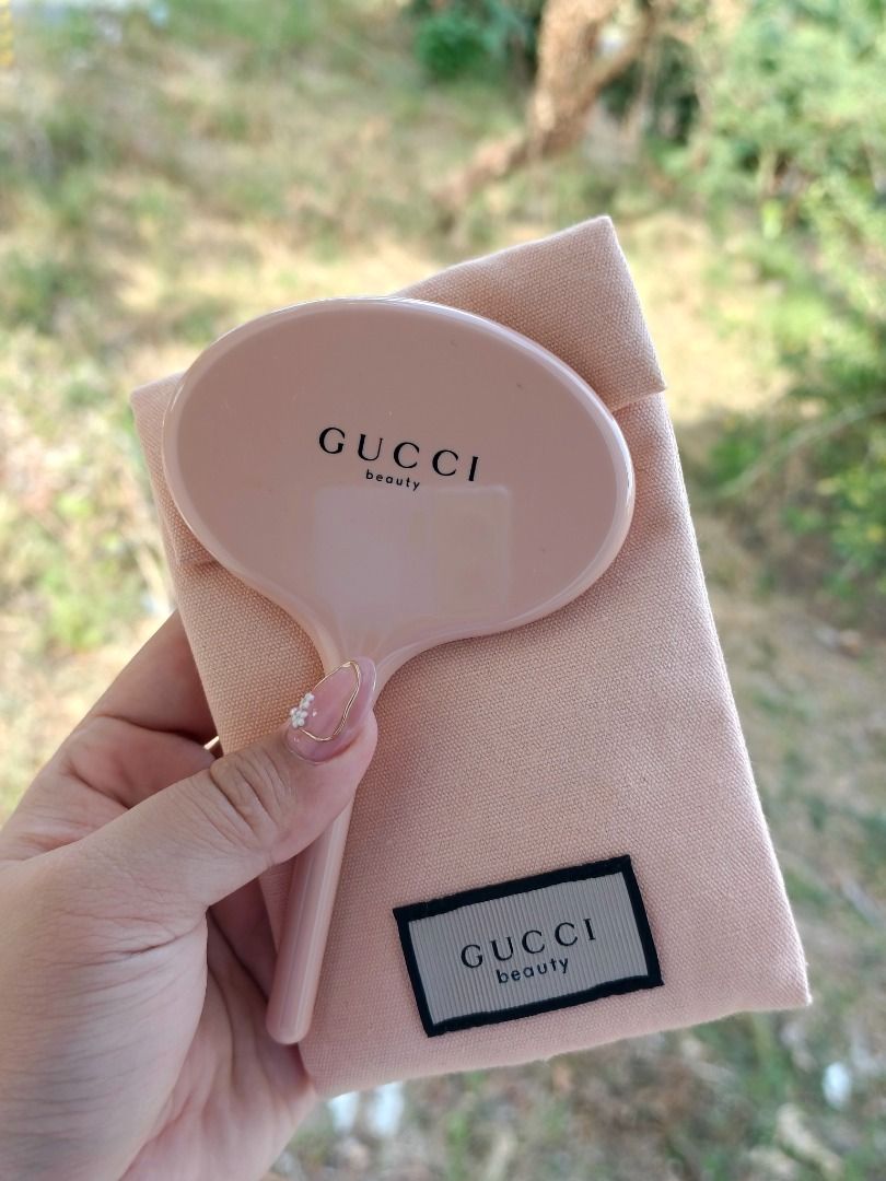 Gucci Beauty GWP Mirror (Category: Makeup) located in Rizal. Submitted by pinklemonade_ (Listing ID 1422059173, Image 1). Description: 100% original Money back guarantee if proven fake Most of the products I'm selling I bought from US. If interested please place an order on our websites https://greatdealsgoodies20.page365.net .